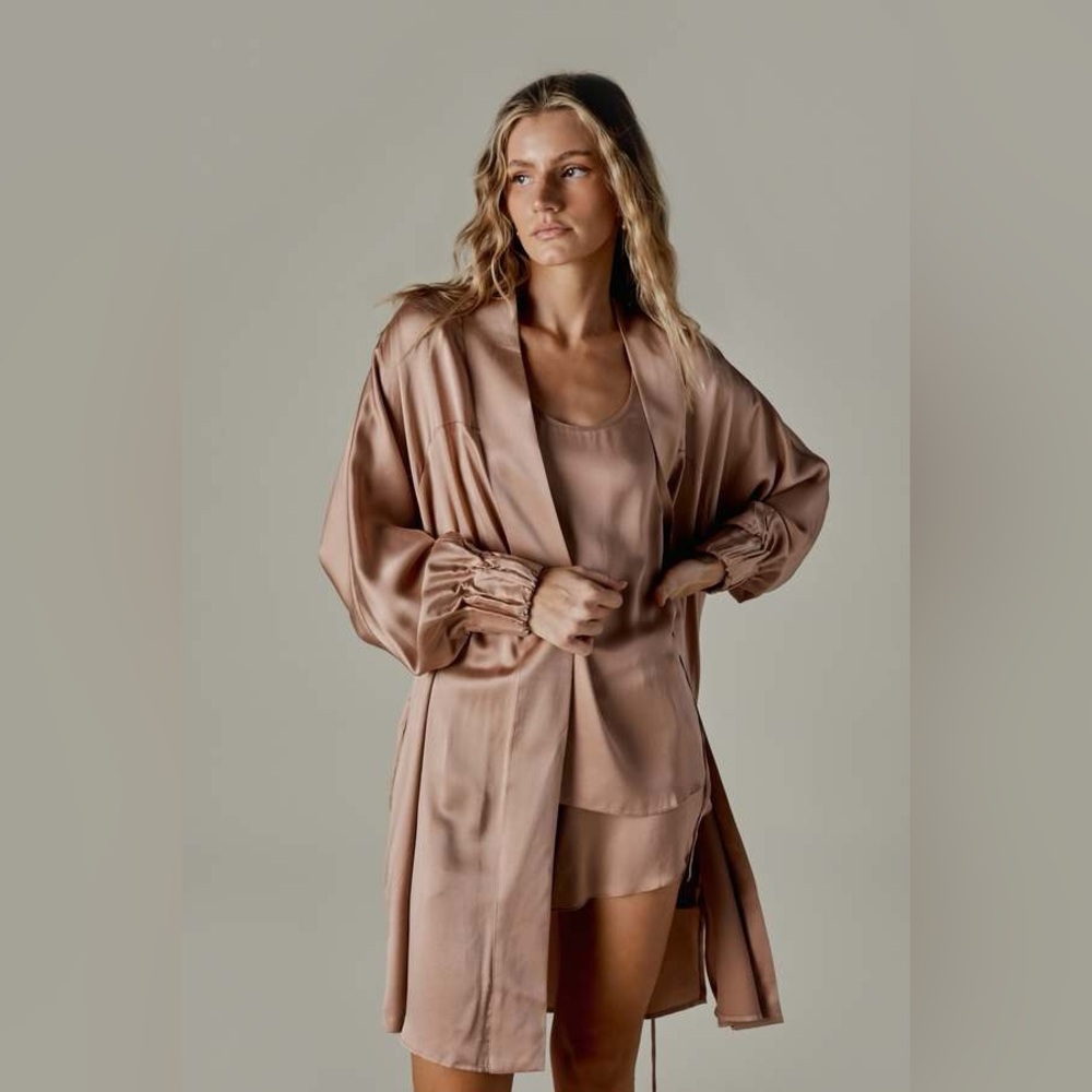 LUNYA 100% Silk Washable Robe Kimono Wrap Tie Waist in Otium Tan Size M